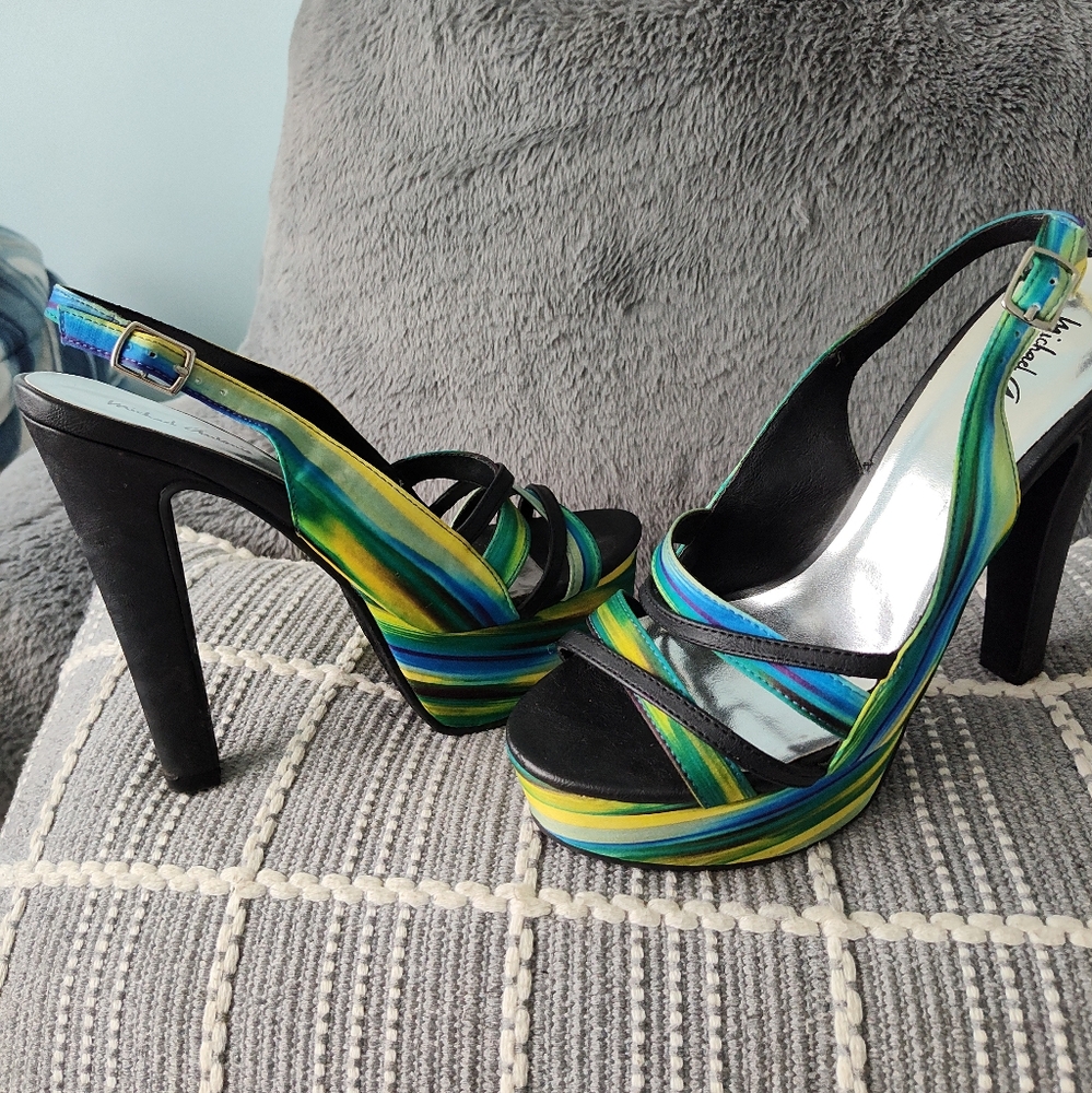 Michael Antonio high heels